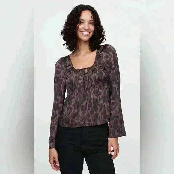 NWT Gap Leopard Brown Satin Square Neck Top ~ Large 🐆 - Picture 1 of 10